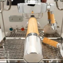 ECM Synchronika Espresso Machine With Flow Control - Olive Wood 30 ECM Synchronika Espresso Machine With Flow Control - Olive Wood -Gaggia Store IMG 2390 5b5784bc dced 4690 82e5 143414cd19dc