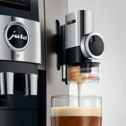 JURA J8 Super-Automatic Espresso Machine - Midnight Silver 21 JURA J8 Super-Automatic Espresso Machine - Midnight Silver -Gaggia Store J8 emo det MiSi SweetFoam PFFF en