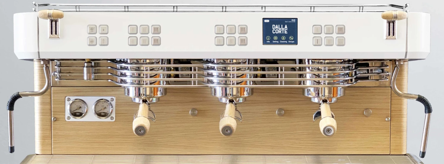 Dalla Corte XT Classic Espresso Machine - 3-Group White Oak 5 Dalla Corte XT Classic Espresso Machine - 3-Group White Oak - Image 3